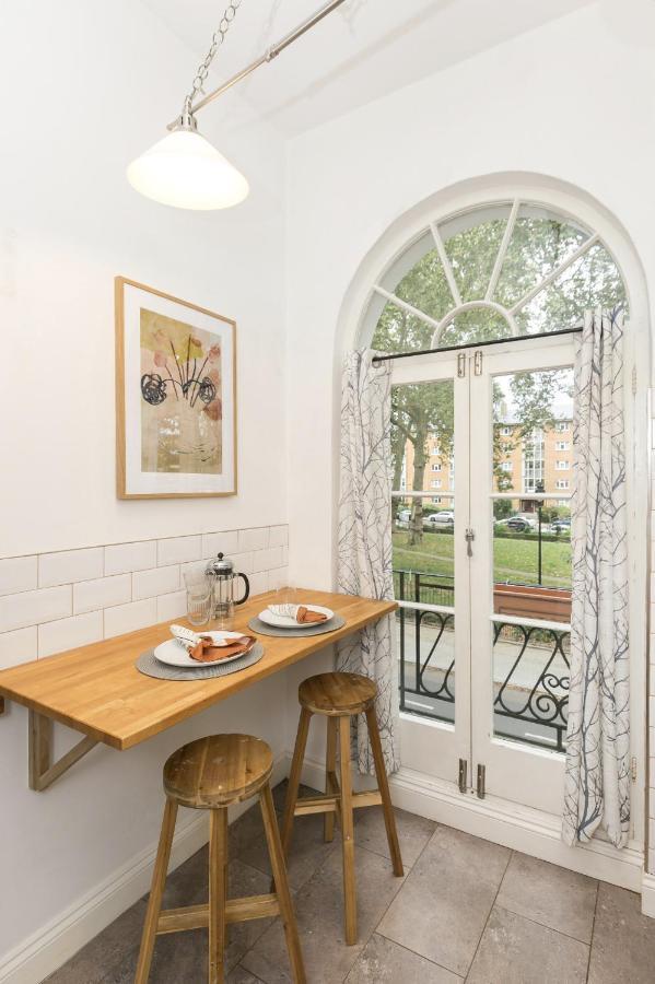 Chic 1 Bedroom Apartment In Bloomsbury, Sleeps 4 London Exterior photo
