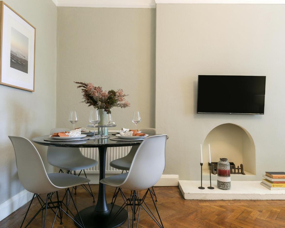 Chic 1 Bedroom Apartment In Bloomsbury, Sleeps 4 London Exterior photo